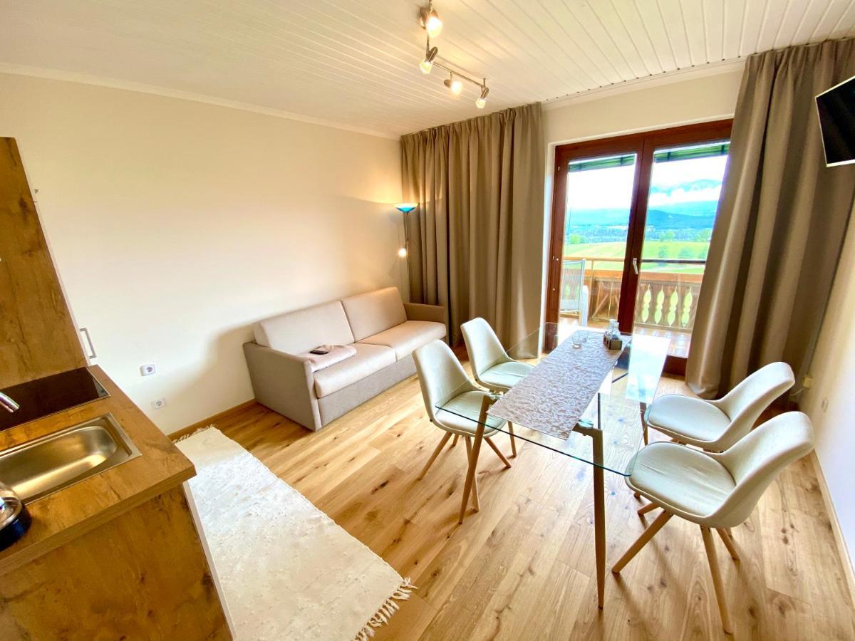Pleschinhof Farm stay *