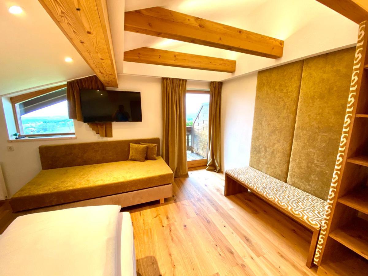 Pleschinhof Farm stay *